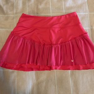 NIKE Pink Skirt w/ shorts XS